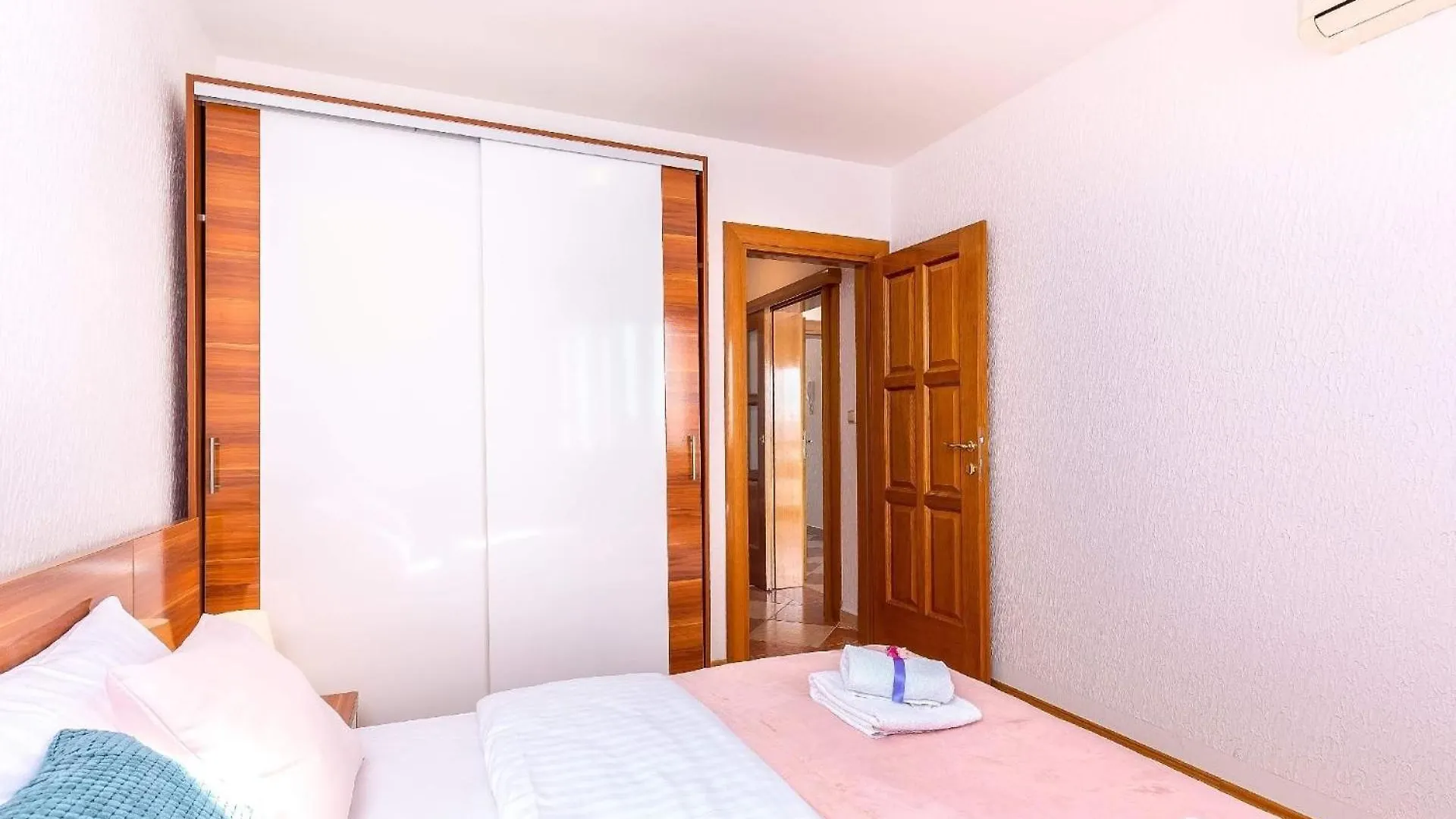 Appartement Mit Balkon Und Meerblick Crikvenica Croatia